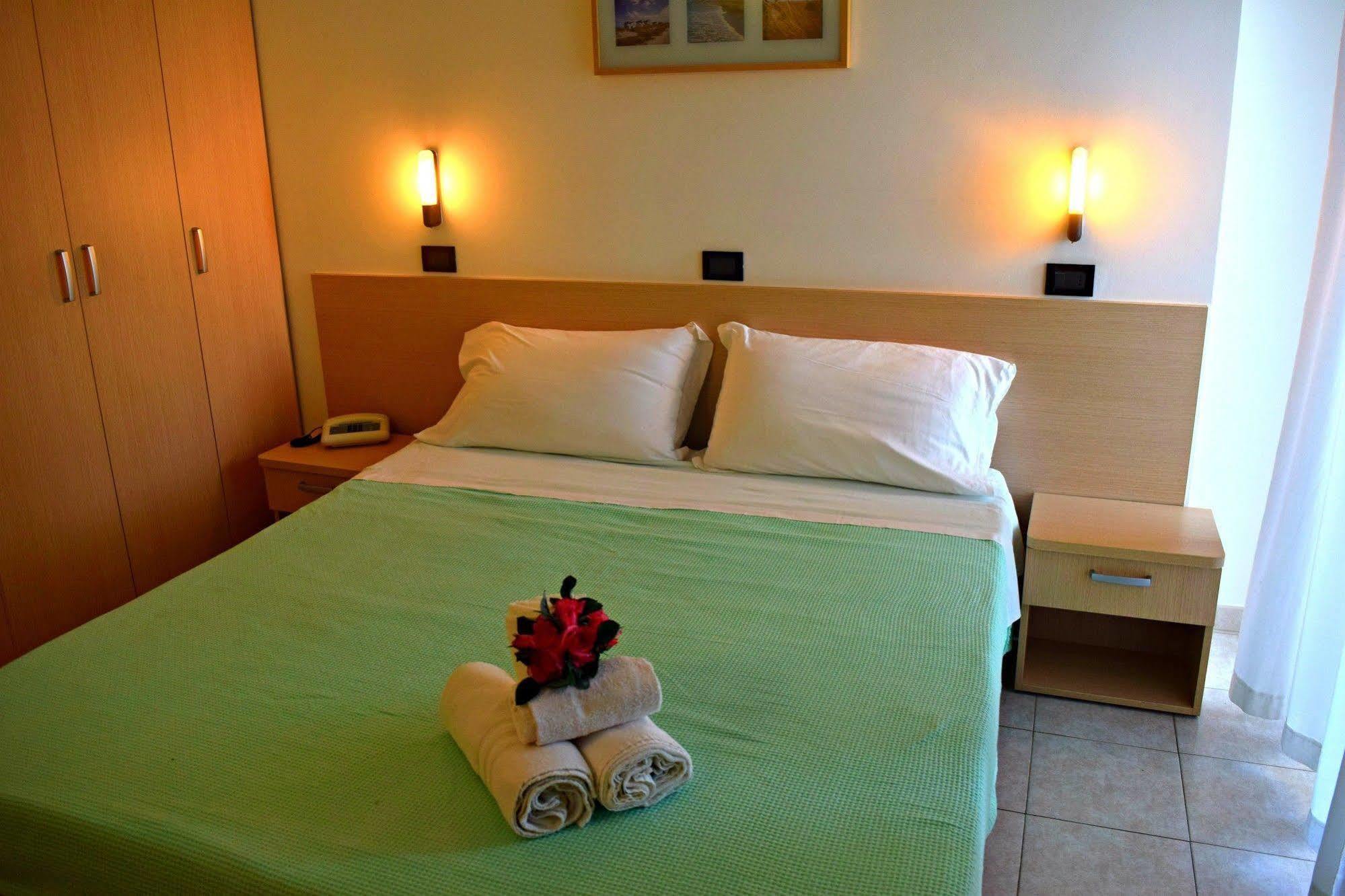 Hotel Atlantic Senigallia Esterno foto